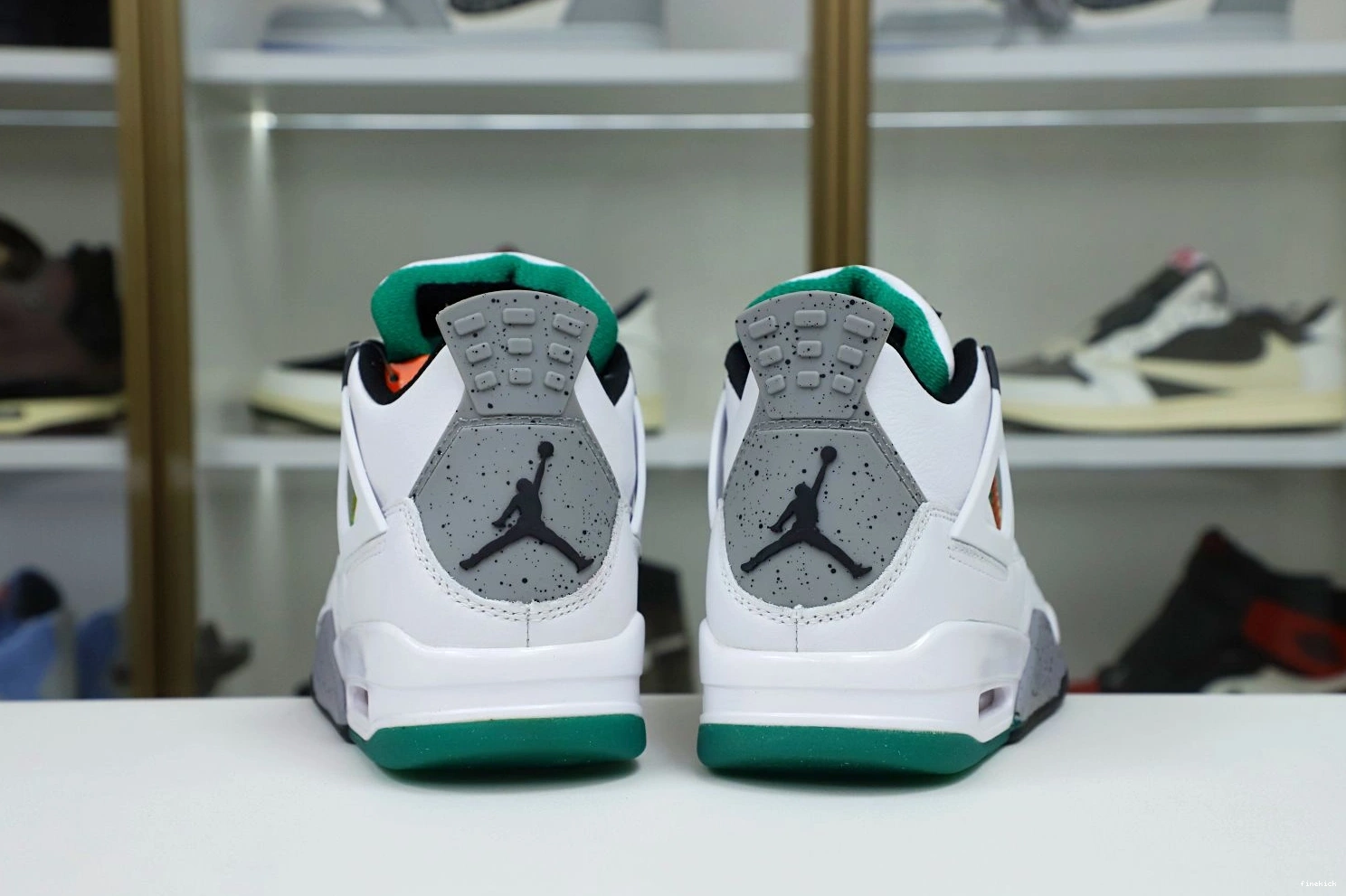 4 'RAST AIR JORDAN RETRO WMNS 0812